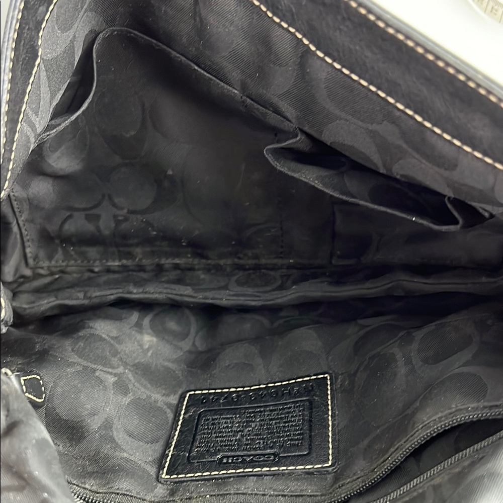 Coach Vintage Y2K Soho Flat Buckle Black Leather Shoulder Bag 9741 - Picture 12 of 16